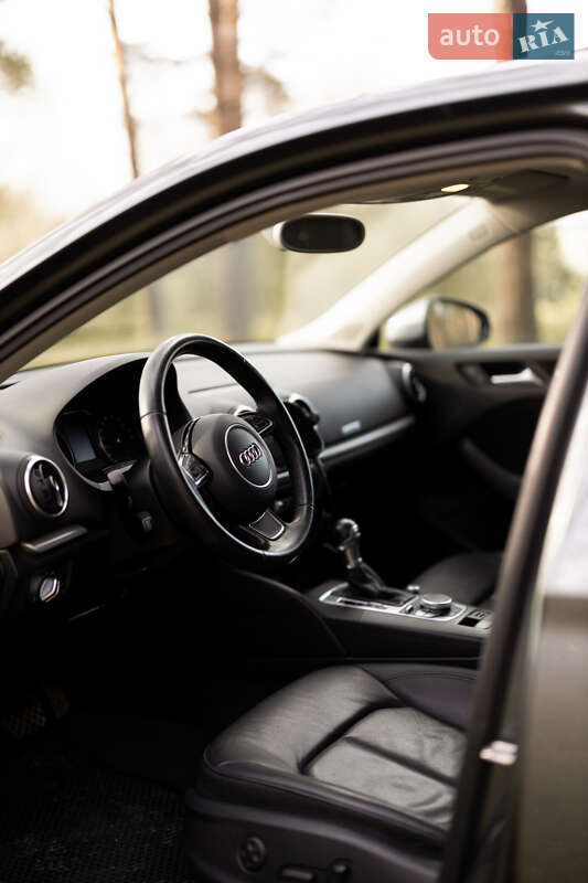 Седан Audi A3 2014 в Виннице
