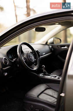 Седан Audi A3 2014 в 