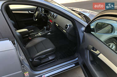 Хэтчбек Audi A3 2009 в 