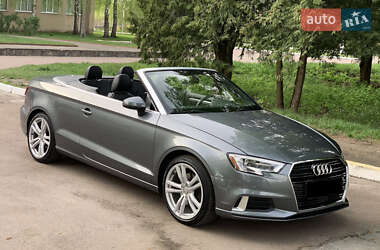 Кабриолет Audi A3 2017 в 