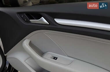 Седан Audi A3 2014 в 