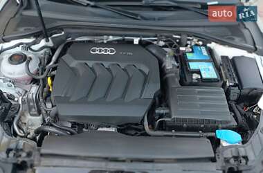Седан Audi A3 2018 в 