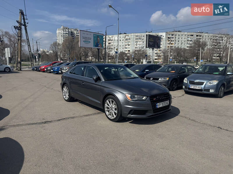 Седан Audi A3 2014 в Запорожье