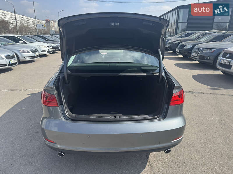 Седан Audi A3 2014 в Запорожье