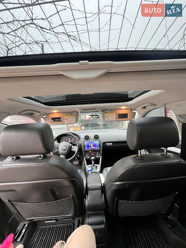 Хэтчбек Audi A3 2012 в Нерубайском
