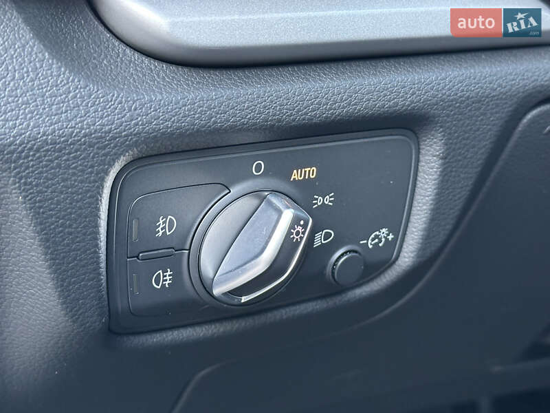 Седан Audi A3 2016 в Одессе