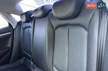 Седан Audi A3 2016 в 