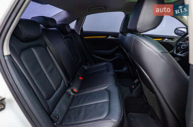 Седан Audi A3 2015 в 