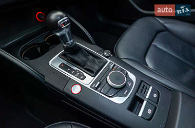 Седан Audi A3 2015 в 