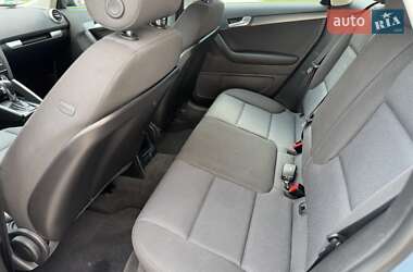 Хетчбек Audi A3 2009 в 