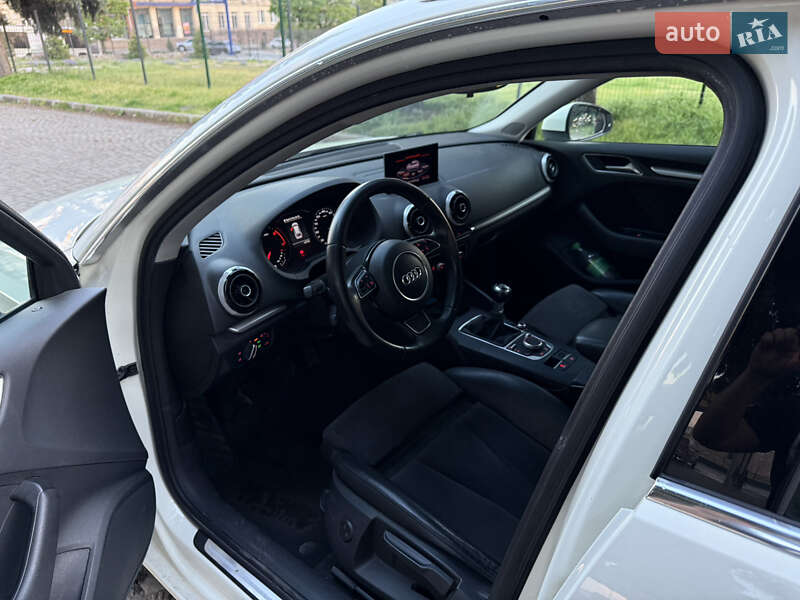 Хетчбек Audi A3 2013 в Кропивницькому