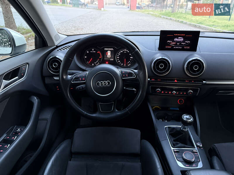 Хетчбек Audi A3 2013 в Кропивницькому