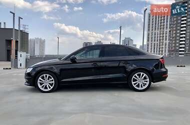 Седан Audi A3 2016 в 