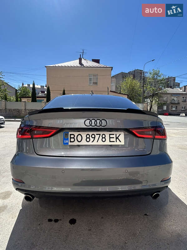 Седан Audi A3 2015 в Тернополе