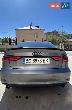 Седан Audi A3 2015 в 