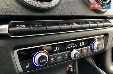 Седан Audi A3 2016 в 