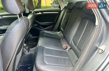 Седан Audi A3 2016 в 