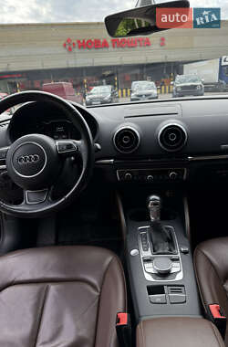 Седан Audi A3 2015 в 