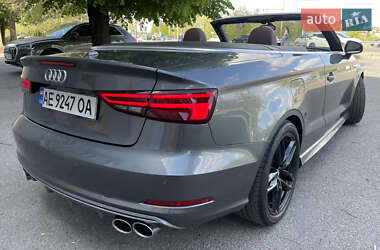Кабриолет Audi A3 2015 в 