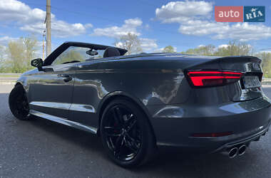 Кабриолет Audi A3 2015 в 