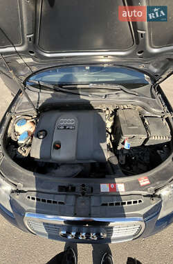 Хэтчбек Audi A3 2006 в 