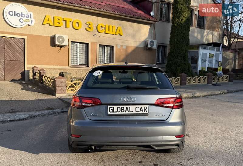 Хетчбек Audi A3 2019 в Львові