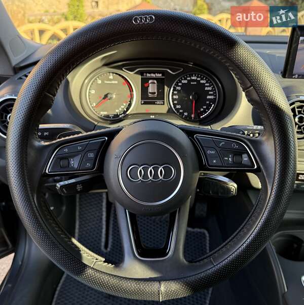 Хетчбек Audi A3 2019 в Львові