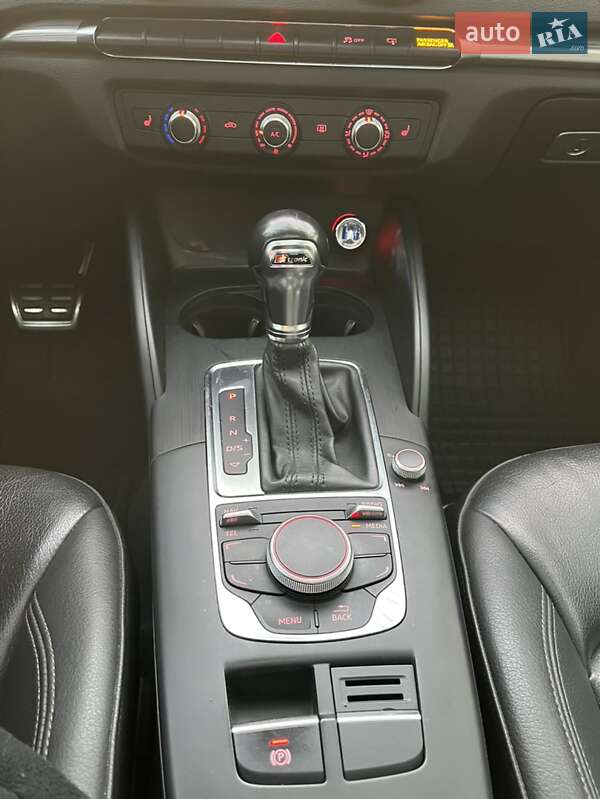 Седан Audi A3 2014 в Ирпене