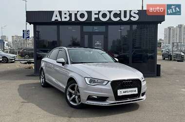 Седан Audi A3 2015 в Киеве