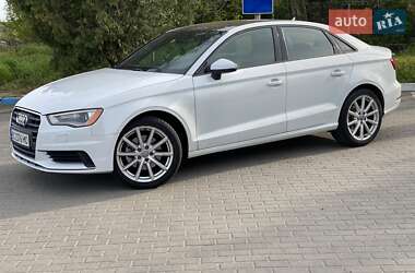 Седан Audi A3 2015 в 