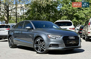 Седан Audi A3 2019 в 