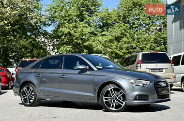 Седан Audi A3 2019 в 