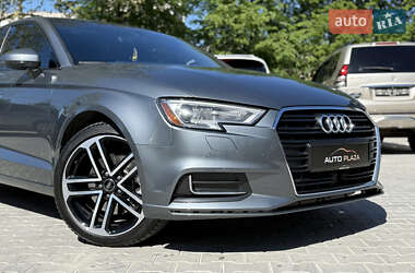 Седан Audi A3 2019 в 
