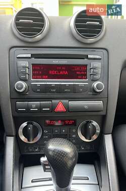 Хэтчбек Audi A3 2007 в 