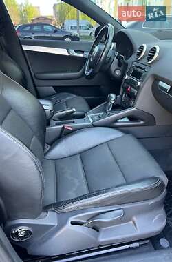 Хэтчбек Audi A3 2007 в 