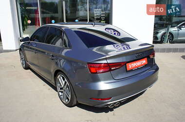 Седан Audi A3 2017 в 