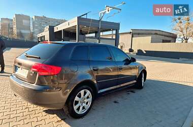 Хетчбек Audi A3 2007 в 