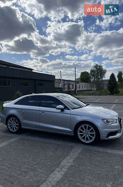 Седан Audi A3 2015 в 