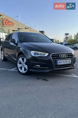 Хэтчбек Audi A3 2015 в Бобрике