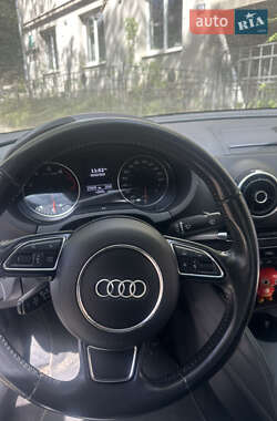 Седан Audi A3 2015 в 