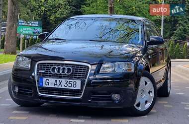 Хэтчбек Audi A3 2005 в 