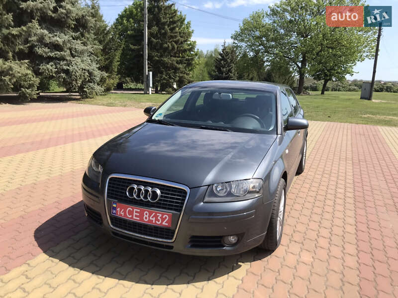 Хетчбек Audi A3 2006 в 