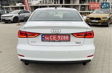 Седан Audi A3 2014 в 