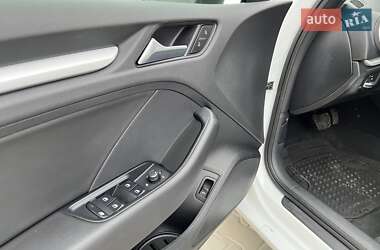 Седан Audi A3 2014 в 