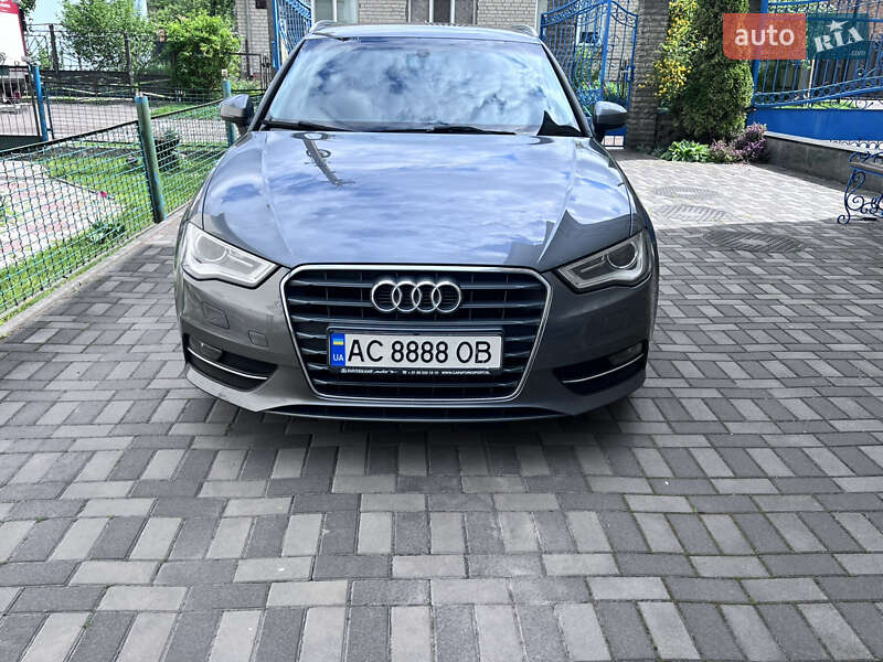 Хетчбек Audi A3 2015 в Горохові
