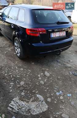 Хетчбек Audi A3 2010 в 