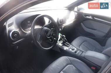 Седан Audi A3 2017 в 
