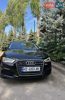 Седан Audi A3 2014 в 