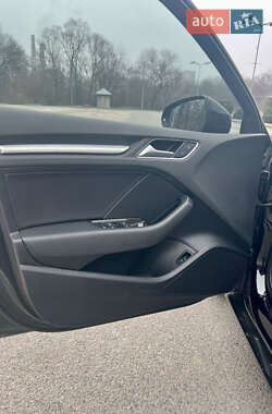 Седан Audi A3 2014 в 
