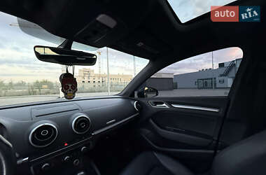 Седан Audi A3 2016 в 